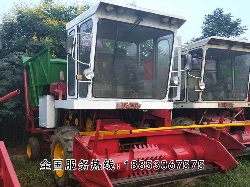 地滾dao式青儲機