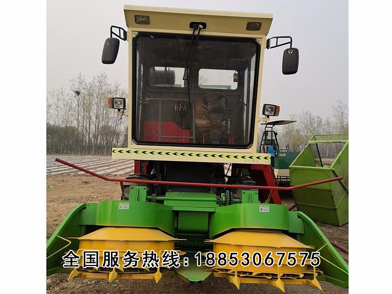 內(nèi)置圓盤式青儲機(jī)